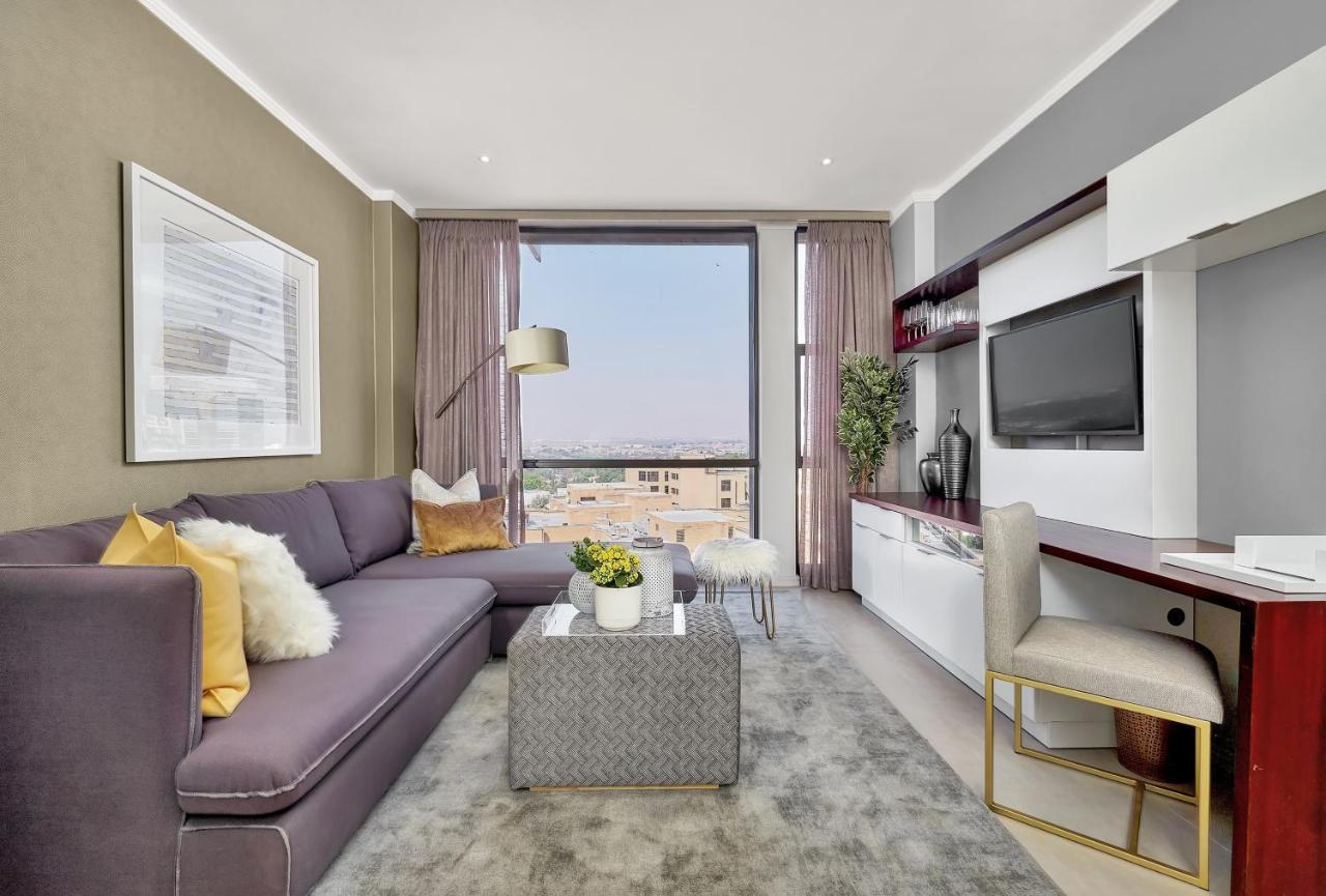 Sandton Apartment 15 West Road South Johannesburg Bagian luar foto