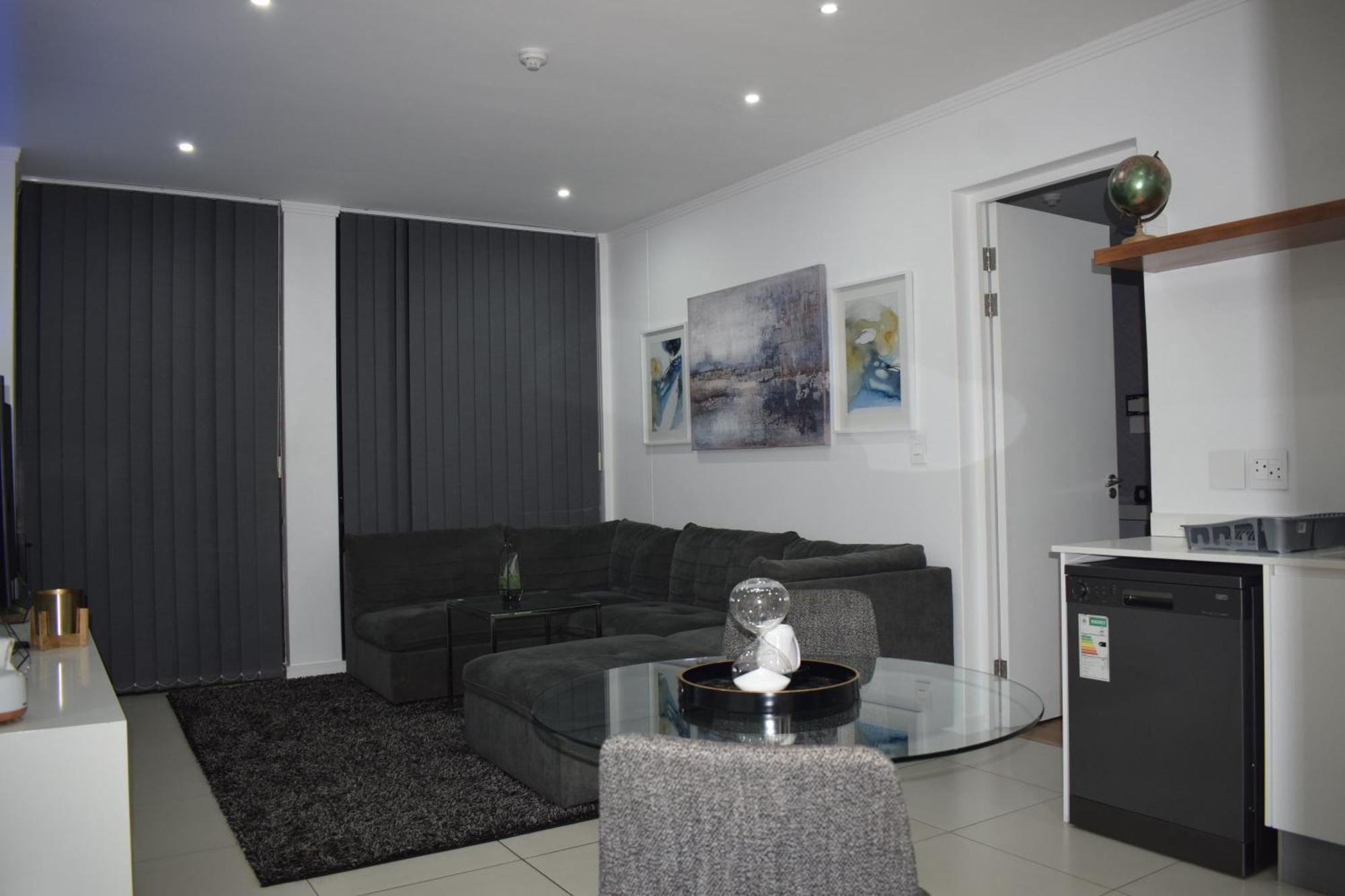 Sandton Apartment 15 West Road South Johannesburg Bagian luar foto