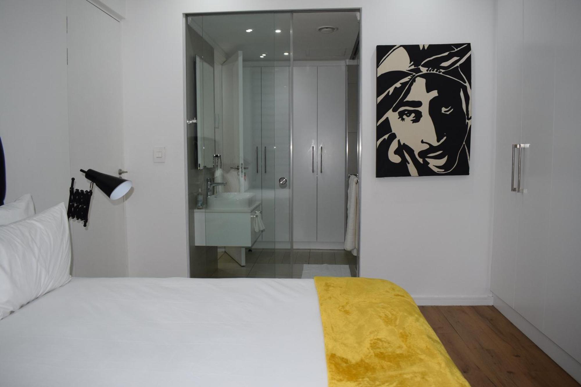 Sandton Apartment 15 West Road South Johannesburg Bagian luar foto